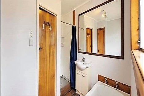 Photo of property in 47 Hartley Terrace, Massey, Auckland, 0614