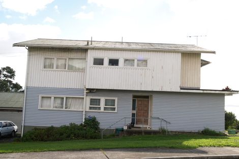 Photo of property in 6 Island View Terrace, Cockle Bay, Auckland, 2014