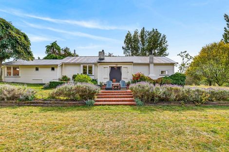 Photo of property in 360 Raukawa Road, Raukawa, Hastings, 4174