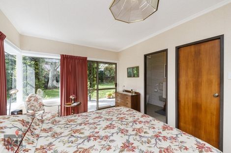 Photo of property in 4 Calder Place, Feilding, 4702