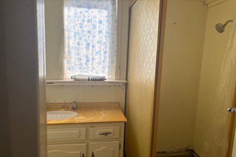 Photo of property in 66 Peel Street, Westport, 7825