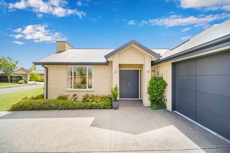 Photo of property in 7 Oratia Grove, Northwood, Christchurch, 8051
