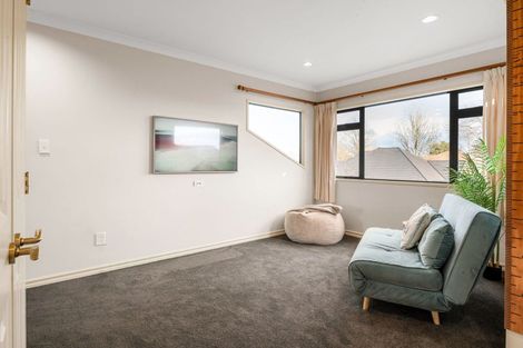 Photo of property in 51 Swayne Road, Cambridge, 3434