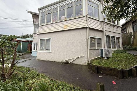 Photo of property in 30 Childers Terrace, Kilbirnie, Wellington, 6022
