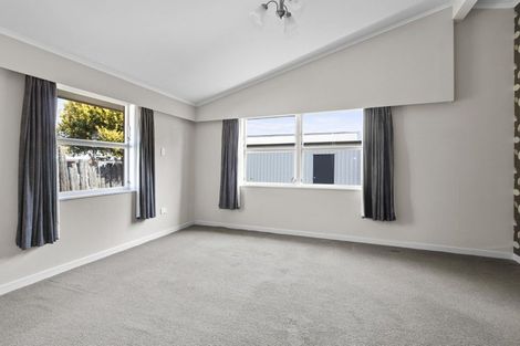 Photo of property in 38 Queen Street, Cambridge, 3434