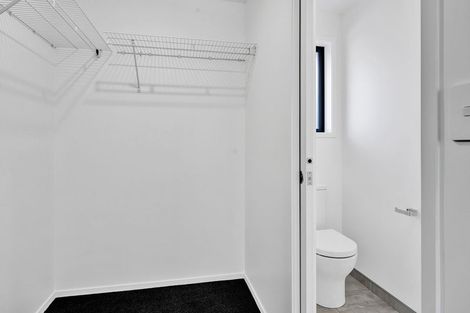 Photo of property in 120 Seaview Road, Westown, New Plymouth, 4310