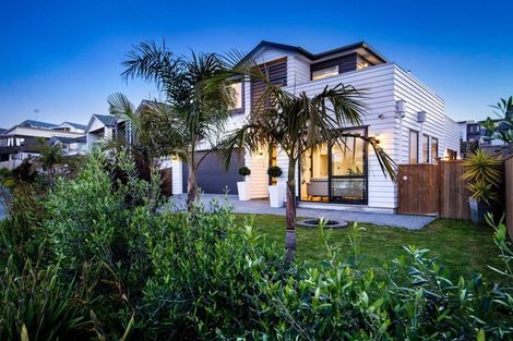 Photo of property in 40 Bounty Road, Long Bay, Auckland, 0630