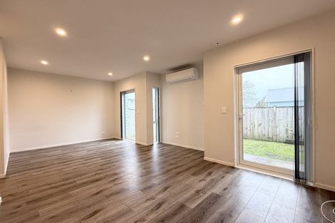 Photo of property in 6 Riroriro Close, Papakura, 2110