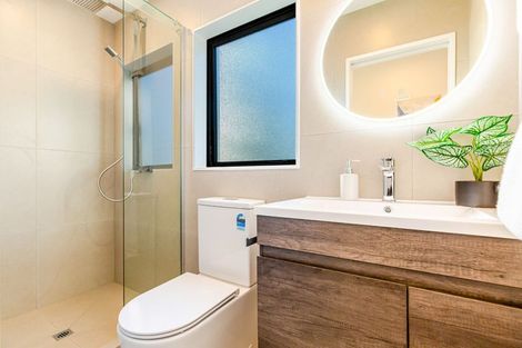 Photo of property in 649a Te Atatu Road, Te Atatu Peninsula, Auckland, 0610