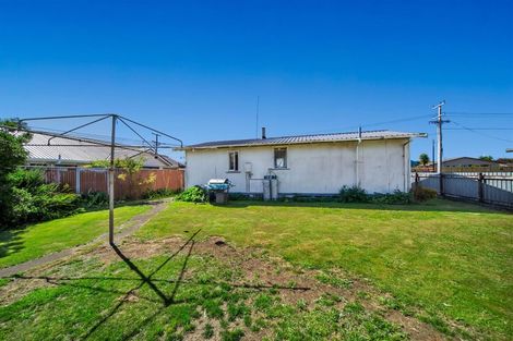 Photo of property in 19 Rimu Street, Hawera, 4610