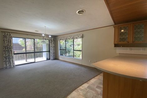 Photo of property in 42 Lakewood Avenue, Churton Park, Wellington, 6037