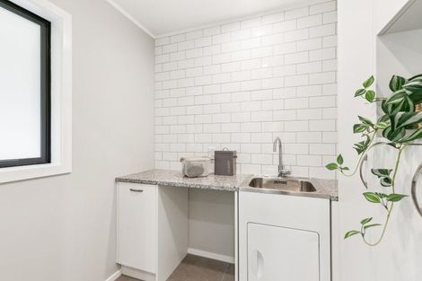 Photo of property in 31 Chamberlain Road, Karori, Wellington, 6012