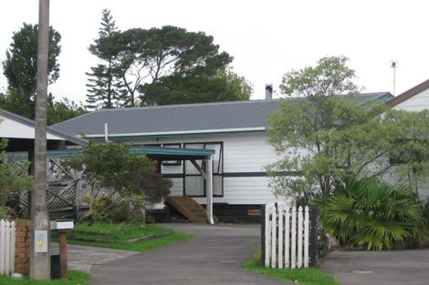 Photo of property in 11 Lacebark Court, Titirangi, Auckland, 0604