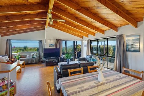 Photo of property in 9 Moana Street, Otaki Beach, Otaki, 5512