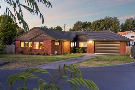 Photo of property in 7 Mackie Place, Papamoa Beach, Papamoa, 3118