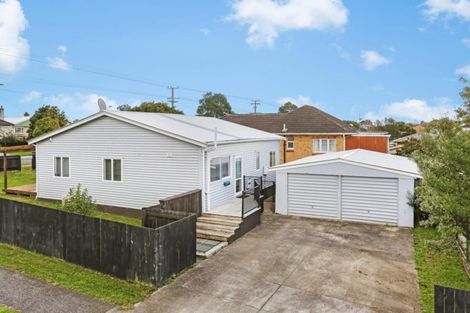 Photo of property in 71 Helvetia Road, Pukekohe, 2120
