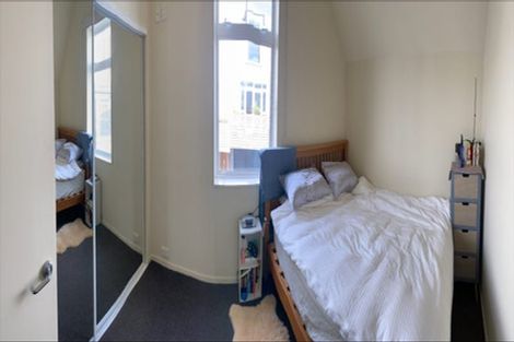 Photo of property in Victoria Villas, 41/35u Pirie Street, Mount Victoria, Wellington, 6011