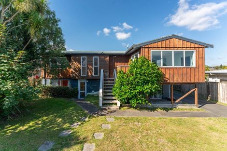 Photo of property in 61 Hinekura Avenue, Taupo, 3330