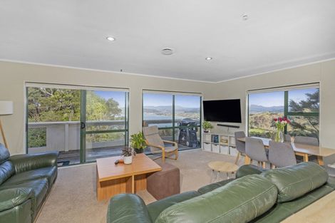 Photo of property in 10 Christa Court, Whitianga, 3510