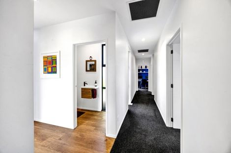 Photo of property in 4/20 Gordon Street, Glen Avon, New Plymouth, 4312