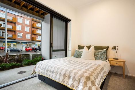 Photo of property in 217 Hobsonville Point Road, Hobsonville, Auckland, 0616