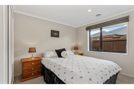 Photo of property in 15 Globe Bay Drive, Templeton, Christchurch, 8042