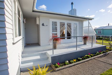 Photo of property in 22 Richmond Road, Carterton, 5713