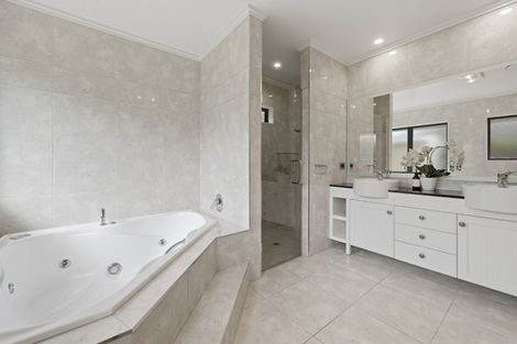 Photo of property in 52 Matemuri Drive, Papamoa Beach, Papamoa, 3118