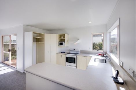 Photo of property in 13/180 Charles Street, Westshore, Napier, 4110