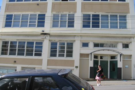 Photo of property in 15/37u Majoribanks Street, Mount Victoria, Wellington, 6011