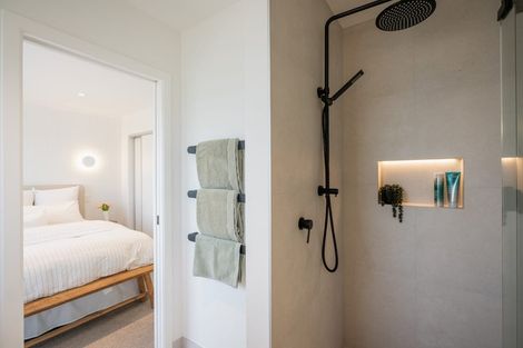 Photo of property in 12 Papai Lane, Massey, Auckland, 0614