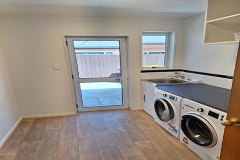 Photo of property in 19f Halswell Junction Road, Halswell, Christchurch, 8025