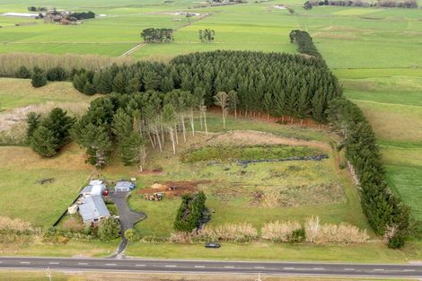 Photo of property in 500a Foxton Shannon Road, Foxton, 4893