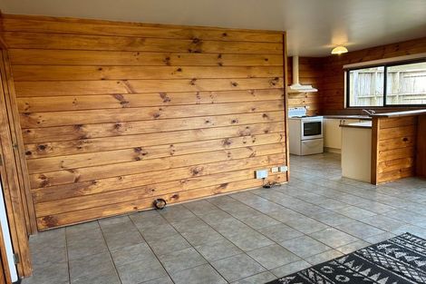 Photo of property in 14 Yeoman Place, Howick, Auckland, 2014