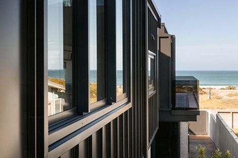 Photo of property in 124b Marine Parade, Mount Maunganui, 3116