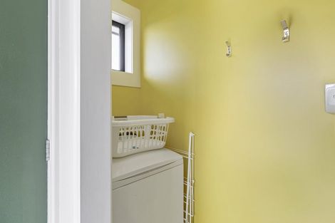 Photo of property in 1-2/8a Douglas Street, Highfield, Timaru, 7910