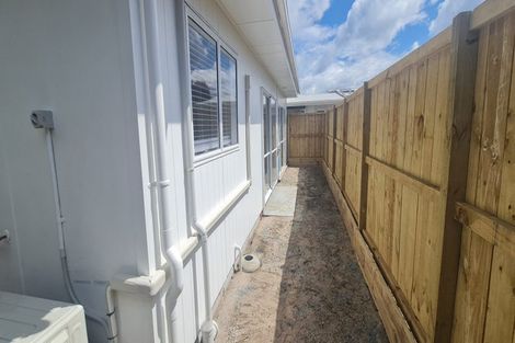 Photo of property in 1211 Papamoa Beach Road, Papamoa Beach, Papamoa, 3118