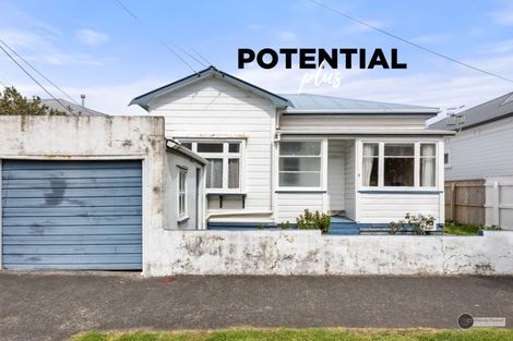 Photo of property in 8 Manchester Street, Petone, Lower Hutt, 5012
