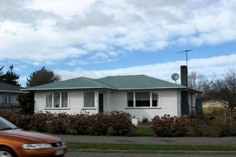 Photo of property in 61 Makoura Road, Masterton, 5810