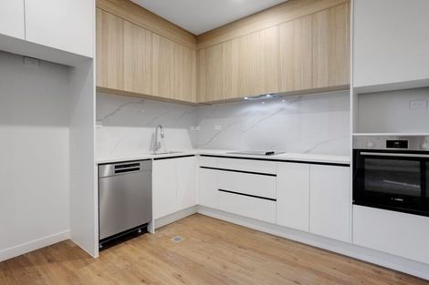 Photo of property in 4/196 Royal Road, Massey, Auckland, 0614