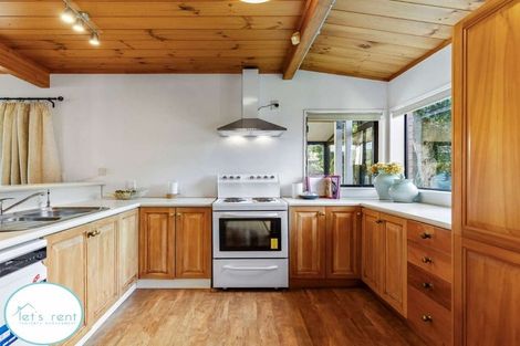 Photo of property in 2/11 Nelson Street, Papakura, 2110