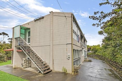 Photo of property in 2/1a Oates Road, Glen Eden, Auckland, 0602