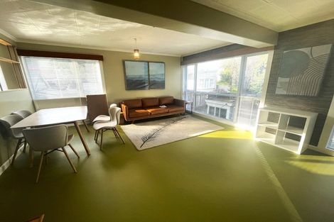 Photo of property in Victoria Court, 4u8 Queen Street, Mount Victoria, Wellington, 6011
