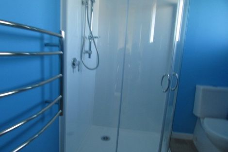 Photo of property in 2/53 Brockworth Place, Riccarton, Christchurch, 8011