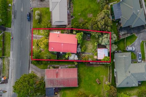 Photo of property in 6 Hewlett Road, Massey, Auckland, 0614