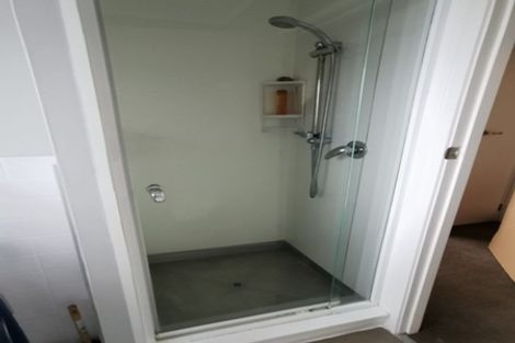 Photo of property in 4 Tree View Avenue, Glenfield, Auckland, 0629