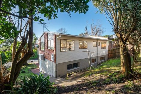 Photo of property in 1/193 East Coast Road, Castor Bay, Auckland, 0620