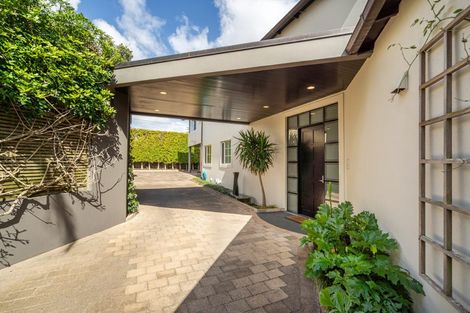 Photo of property in 1/2 Clifton Road, Hauraki, Auckland, 0622