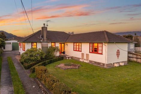 Photo of property in 5 Thackeray Street, Trentham, Upper Hutt, 5018