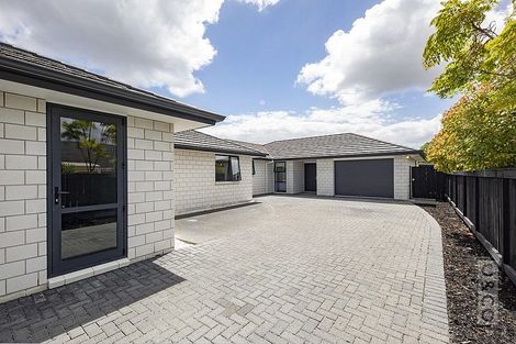 Photo of property in 14 Kelly Road, Riverhead, 0820